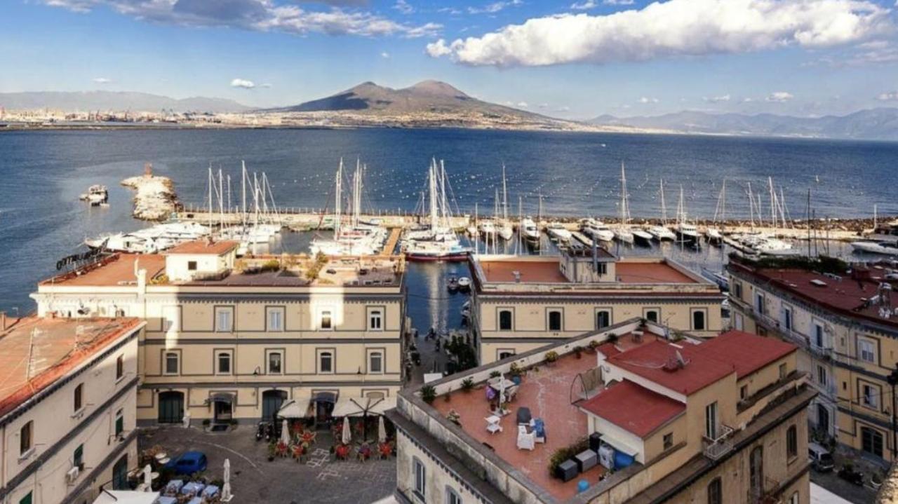 Апартаменты Casa Metropolitan Panorama Неаполь Экстерьер фото